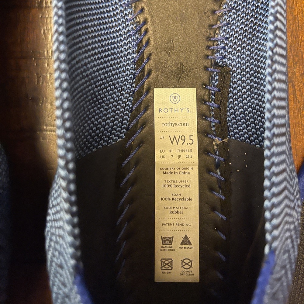 ROTHY’S Lapis Python Point, size 9.5 - Picture 3 of 8